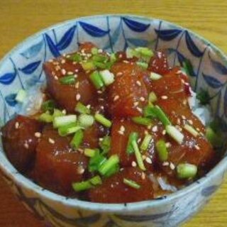 魚の漬け丼